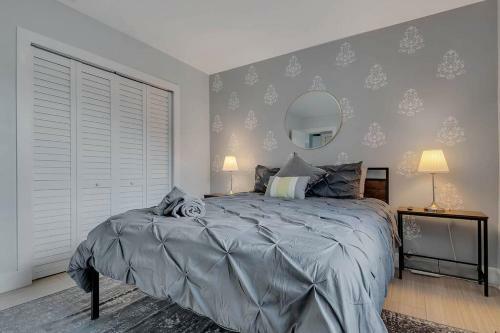 Modern Design District 4 Bed 2 Bath Gated Home
