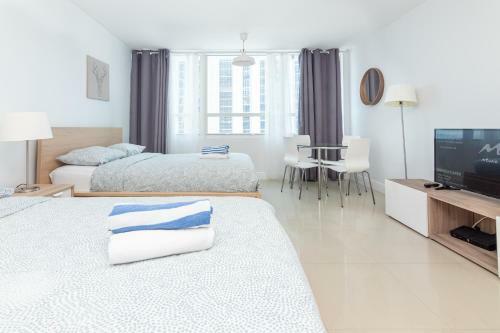 Apartamento Girasole Rentals