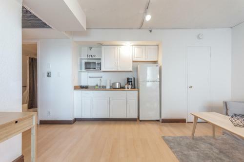 Apartamento Girasole Rentals