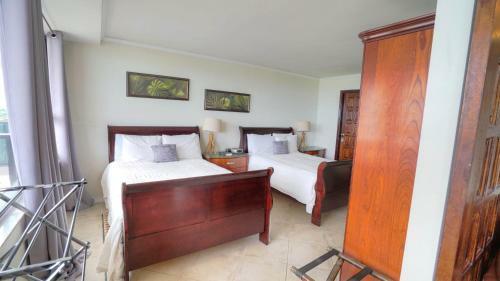 Deluxe Apartments By South Florida Vacations