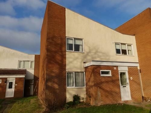 New-6 Berth-2wc-2 Bath-off-road Parking