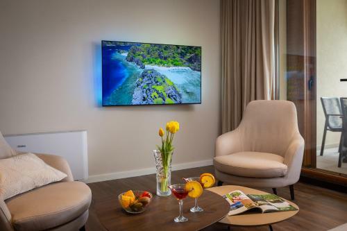 Beachfront Villa Anemona With Pool