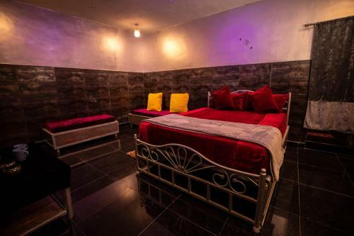 Hotel Elaa Resort