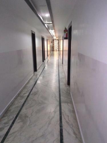 Hotel Holiday International