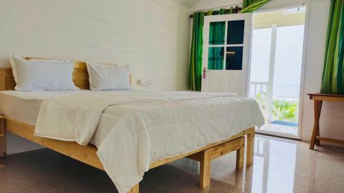Hotel Cocos Beach Resort