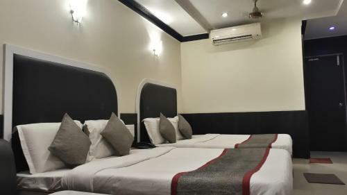 Hotel Vishal Plaza