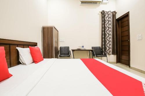 Oyo 47577 Hotel Goldenland