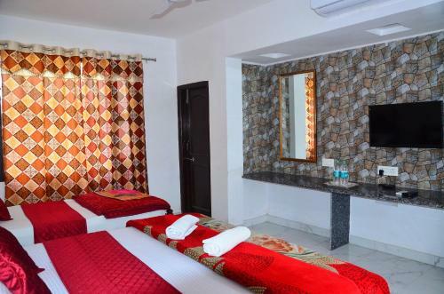 Brahma Paradise , A Boutique Hotel