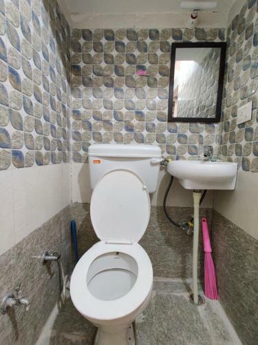 Hotel Varah Square Guest House
