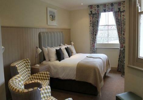 Crown Hotel