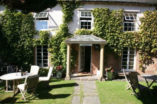 Bed & Breakfast Catwell House