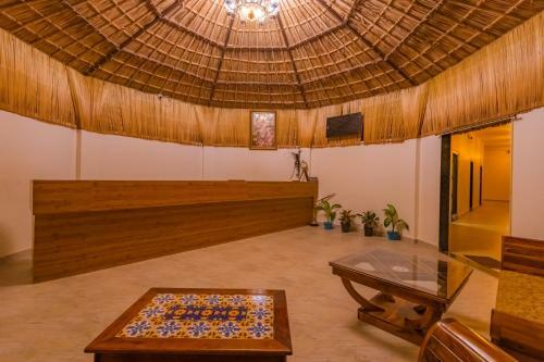 Hotel Prakriti Resort