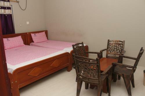 Hotel Selvamurugan Residency