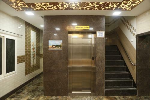 Hotel Akash Residency