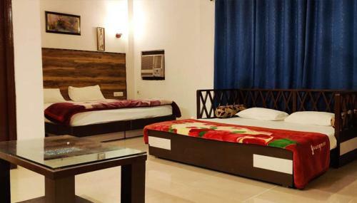 Hotel Corbett Fun Resort
