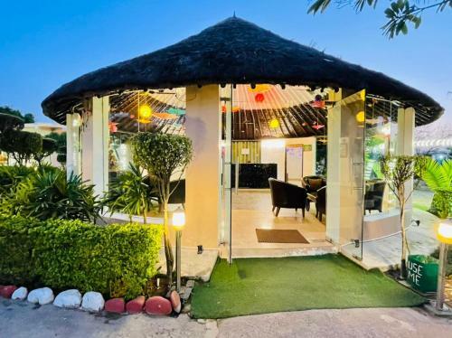 Hotel Corbett Fun Resort