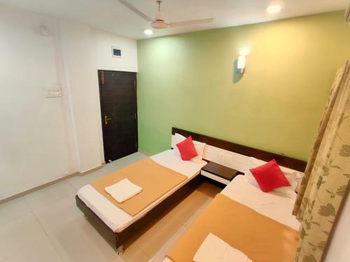 Hotel Anand