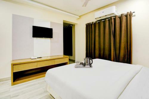 Townhouse 722 Hotel Pal Residency