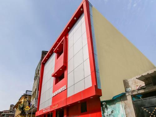 Spot On 79257 New Sado Hotel