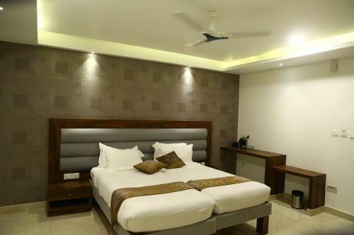 Hotel Sps Inn By Shrigo Hotels