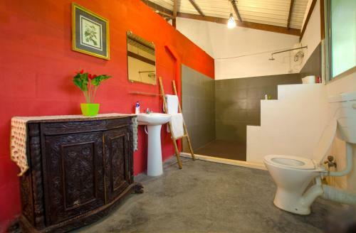 Hotel Jenjon Wood County Phansad Alibaug