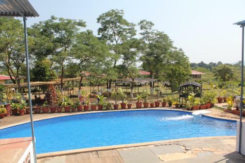 Hotel Jenjon Wood County Phansad Alibaug