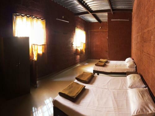 Hotel Staymaker S-county Resort