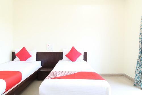 Oyo Flagship 39396 Hotel Mayur