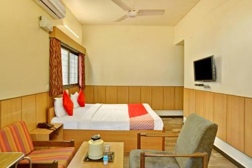 Oyo 9831 Hotel Pathik