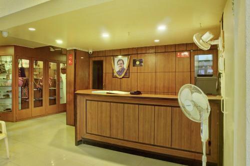 Oyo 9831 Hotel Pathik
