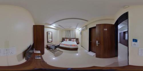 Hotel Aarya Regency
