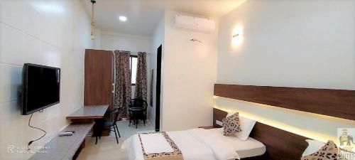 Hotel Mpk Suites T Square