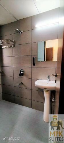 Hotel Mpk Suites T Square