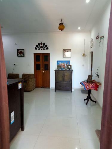 Hotel Hindupura Residency