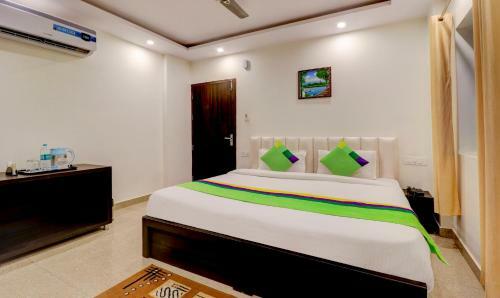 Treebo Trend Hotel Nv