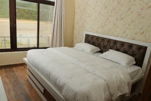 Hotel Ganga Forest View