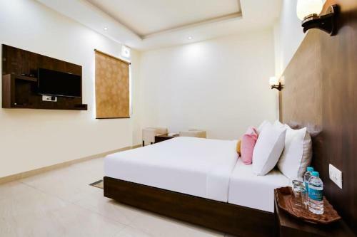 Hotel Harmony On Ganges - Laxmi Heights, Tapovan Rishikesh