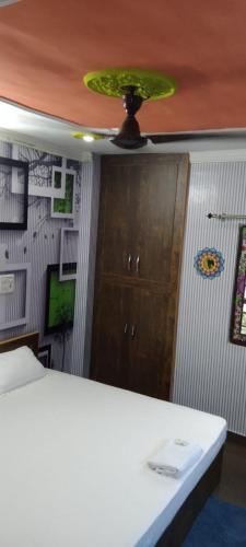Lodge Rajajidowntown Homestays