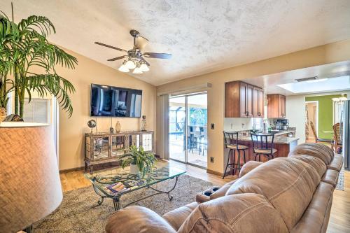 Canalfront Family Home With Dock And Gulf Access!
