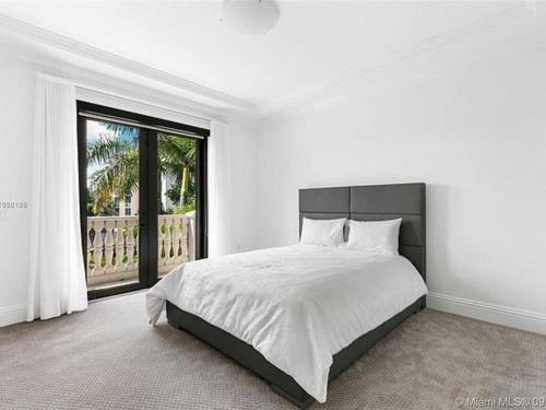 Villa Hawkins - Luxury With Pool