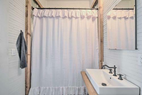 Charming 100-year-old Home Less Than 1 Mi To Downtown