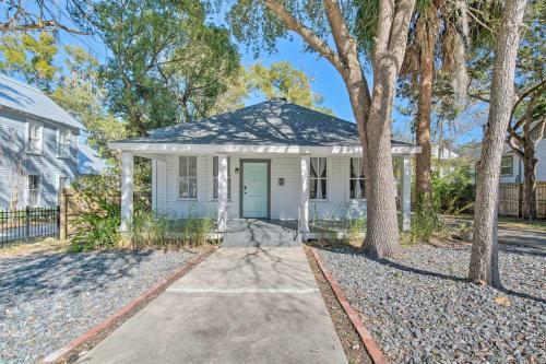 Charming 100-year-old Home Less Than 1 Mi To Downtown