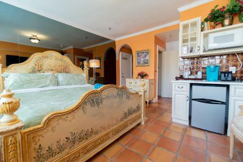Apartamento The Palm Beach Hotel Condominium