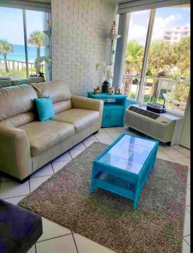 Beach Haven -ocean View At Symphony Beach Club