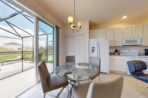Helen's Luxury Providence Vacation Home
