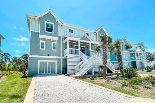 Villa Emerald Escape