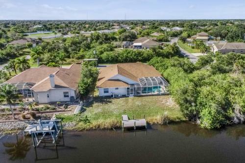 Dockside Paradise