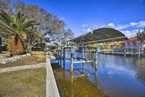 Port Charlotte Gem With Lanai And Harbor Views!
