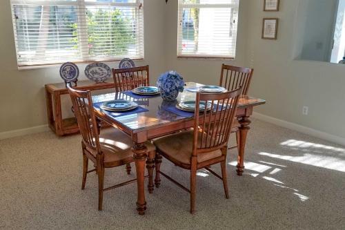Waterfront Home With Pool, Fishing And Gulf Access!