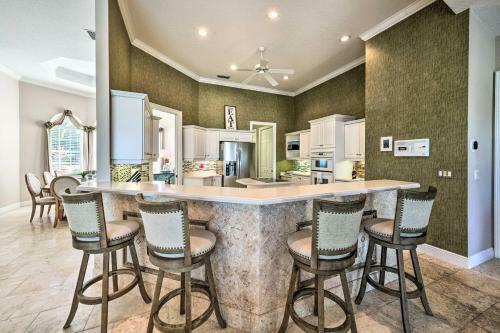 Spacious Canalfront Oasis In Rotonda West!